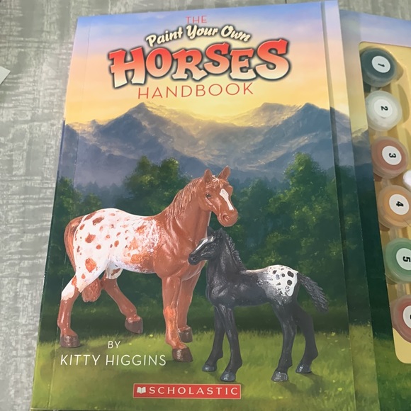 Kids Scholastic Paint Your Own Horses Kit - Picture 2 of 5